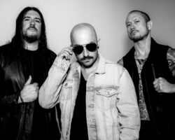 Matt Heafy de Trivium parle du nouvel EP 'Struck Dead', Bullet For My Valentine et de la lutte contre l'élitisme