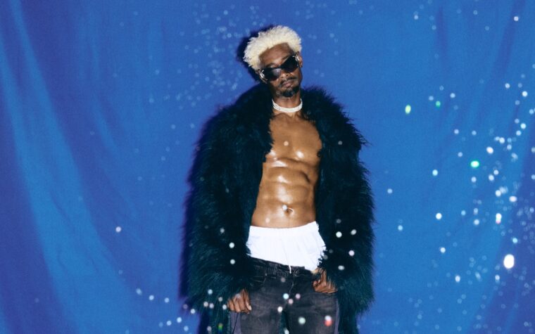 "J'ai dû adopter un mode différent et écrire sous un angle différent"