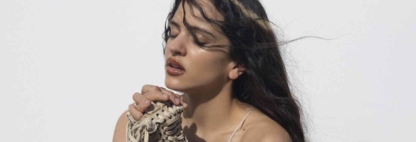 un album saisissant d'une portée et d'une ambition étonnantes