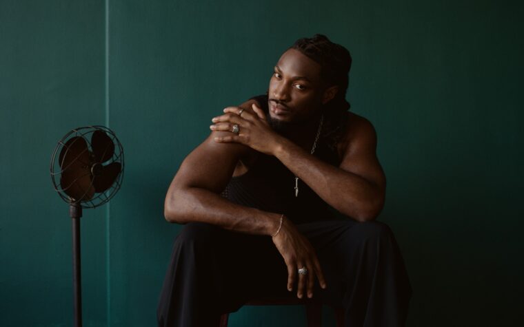 Un R&B élégant qui pourrait oser être plus risqué