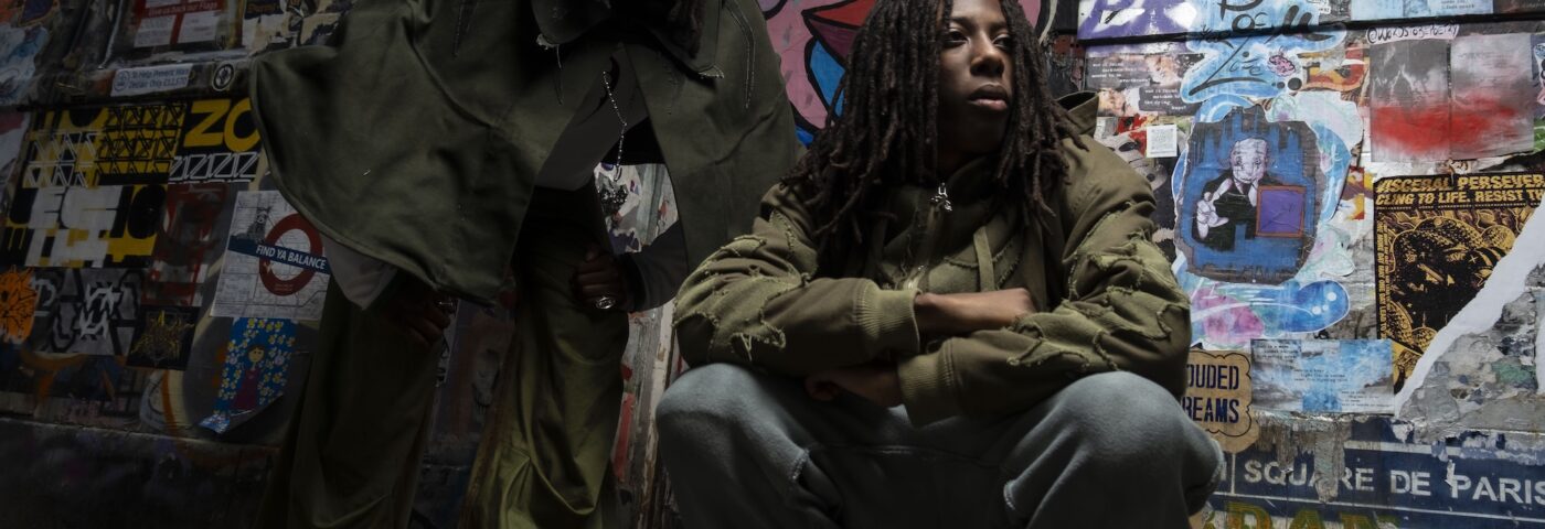 Bavoir Sama. et TayoLoxs sur la science des « bonbons pour les oreilles » et la création de leur propre univers numérique