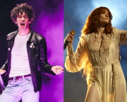 "Ce qui est important avec l'écriture de chansons, c'est que c'est souvent parce que ça rime"