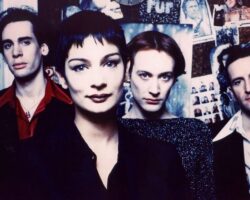 "Il s'agit de remettre les pendules à l'heure : nous étions là, une partie de ce moment"