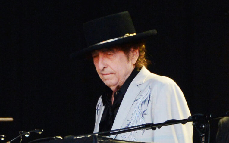 L'opérateur du site de fans de Bob Dylan a déclaré qu'il était une "personne indésirable" et lui a demandé de quitter le show de Glasgow.