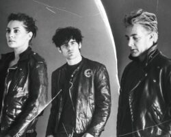 Le Black Rebel Motorcycle Club annonce une boîte de réédition de luxe pour le 20e anniversaire de « Howl »