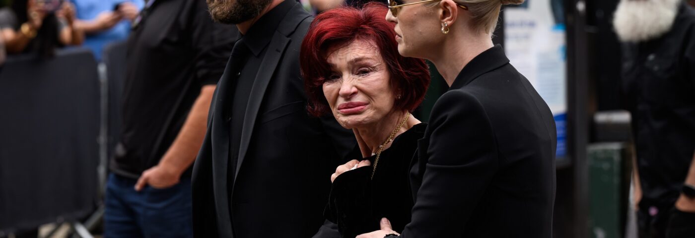 Les Osbournes ont critiqué Roger Waters en le qualifiant de « être humain triste, hors de propos, vieux, misérable et laid »