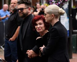 Les Osbournes ont critiqué Roger Waters en le qualifiant de « être humain triste, hors de propos, vieux, misérable et laid »