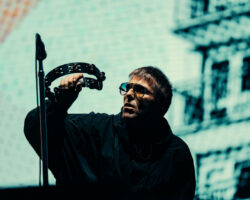 Oasis met fin à sa tournée de retrouvailles en Australie alors que Liam Gallagher dit à ses fans : "À bientôt"