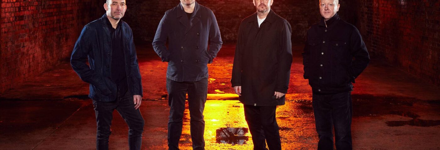 Starsailor annonce une tournée britannique « with strings » en 2026 pour marquer le 25e anniversaire de son premier album « Love Is Here »