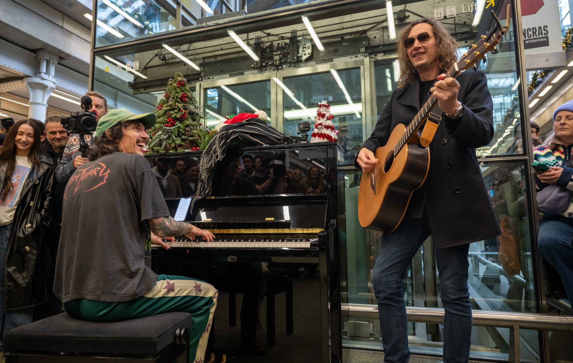 The Darkness live à St Pancras, Londres, 2025. Crédit : Sam Lane Photography