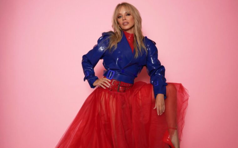 Kylie Minogue nous parle de Nick Cave et de son nouvel album de Noël « Fully Wrapped » Kylie Minogue nous parle de Nick Cave et de son nouvel album de Noël « Fully Wrapped »