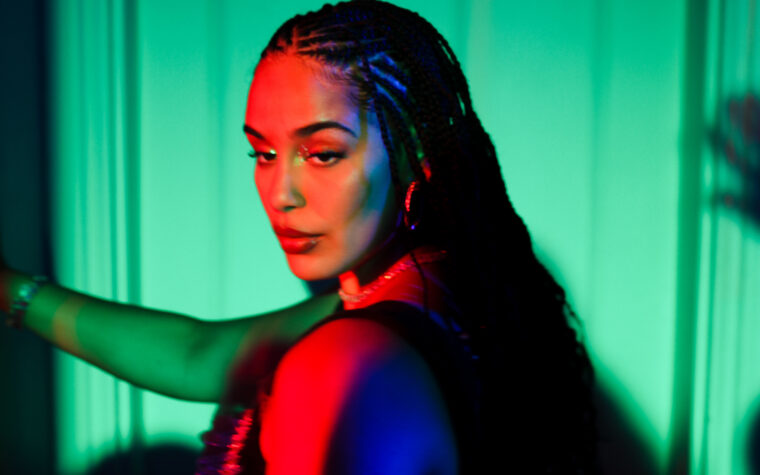 "C'est plus grand qu'un artiste ou qu'une chanson"