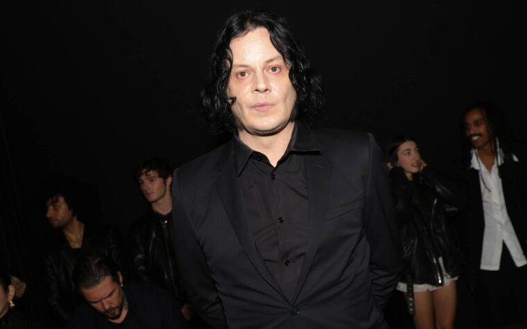 « C'est vraiment triste à quel point notre leadership est devenu embarrassant » « C'est vraiment triste à quel point notre leadership est devenu embarrassant »