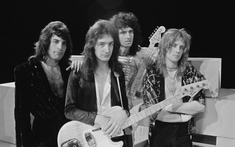 Écoutez la chanson de Noël inédite de Queen, « Not For Sale (Polar Bear) » Écoutez la chanson de Noël inédite de Queen, « Not For Sale (Polar Bear) »