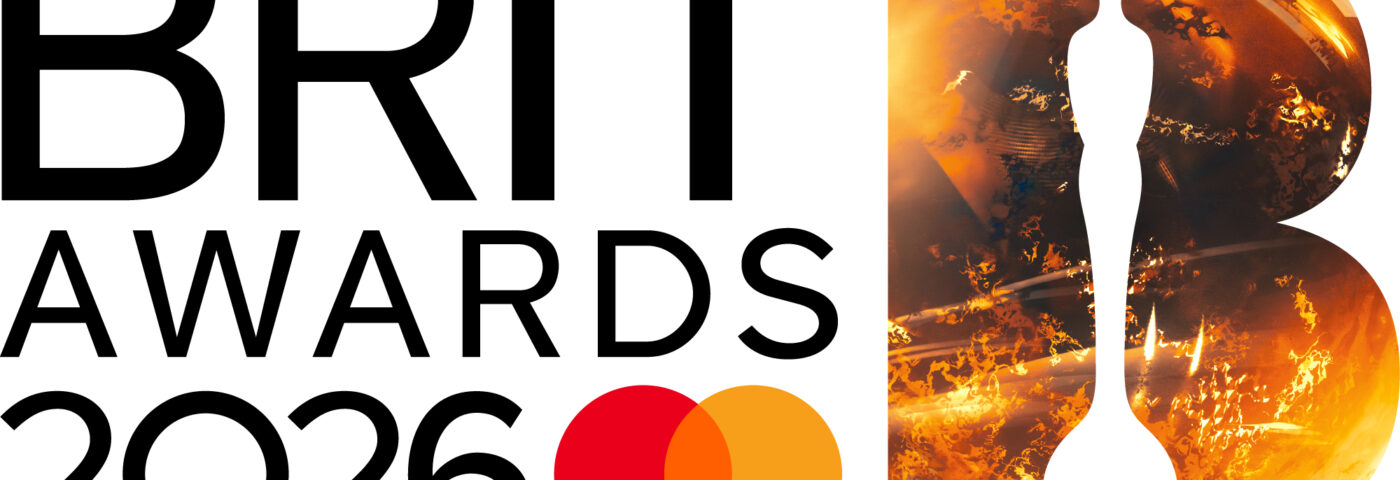 La liste des finalistes des BRIT Awards Critics' Choice 2026 dévoilée avec Jacob Alon, Rose Gray et SIENNA SPIRO