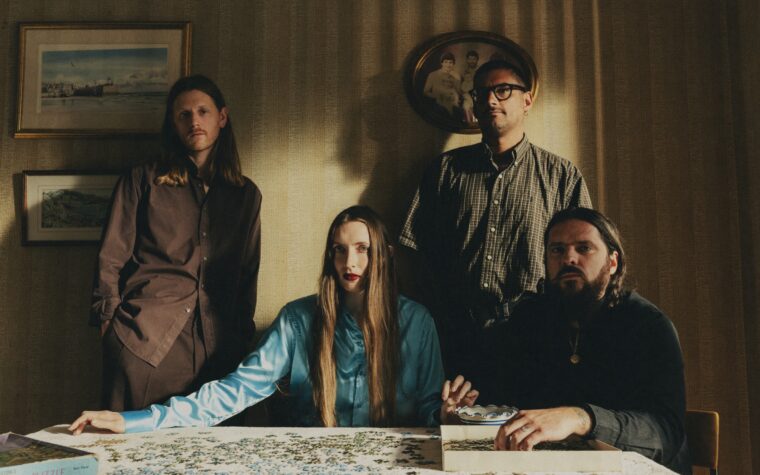 Nettoyage à sec – Critique de « Secret Love » Nettoyage à sec – Critique de « Secret Love »