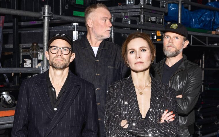 Les Cardigans annoncent leur premier spectacle au Royaume-Uni depuis 2018 avec un concert exclusif à Londres pour l'été 2026 Les Cardigans annoncent leur premier spectacle au Royaume-Uni depuis 2018 avec un concert exclusif à Londres pour l'été 2026