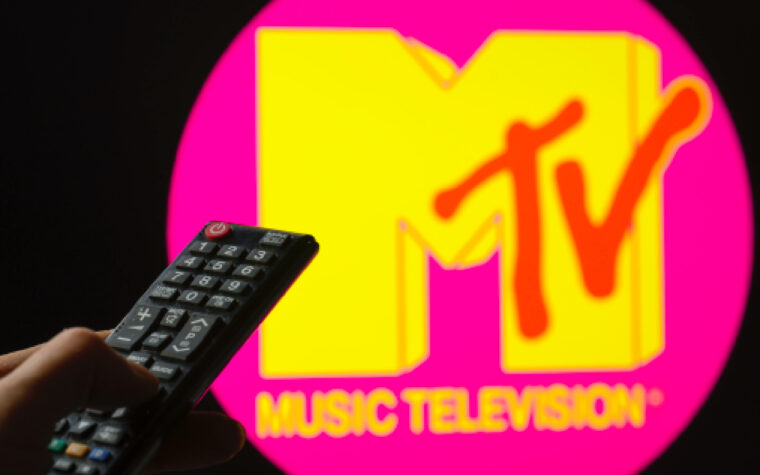 quelqu'un a recréé les jours de gloire de MTV de chaque décennie quelqu'un a recréé les jours de gloire de MTV de chaque décennie