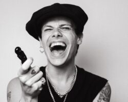 une déclaration grandiose du prince héritier du rock