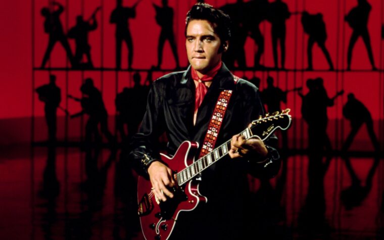 Baz Luhrmann travaille également sur une comédie musicale d'Elvis Baz Luhrmann travaille également sur une comédie musicale d'Elvis