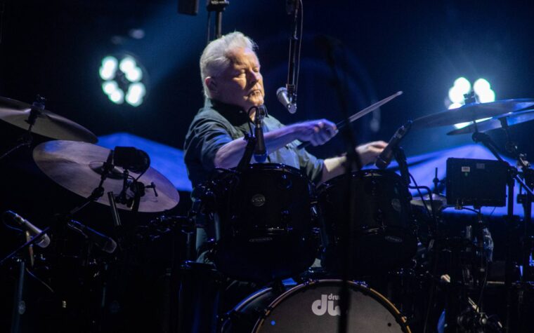 Don Henley dit que 2026 sera « probablement » la dernière année des Eagles Don Henley dit que 2026 sera « probablement » la dernière année des Eagles