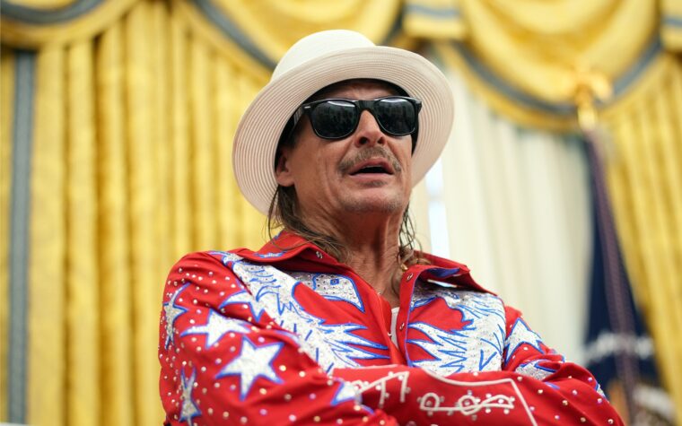 Kid Rock propose des « sièges de première classe » à 5 000 $ pour sa tournée « Freedom 250 » Kid Rock propose des « sièges de première classe » à 5 000 $ pour sa tournée « Freedom 250 »