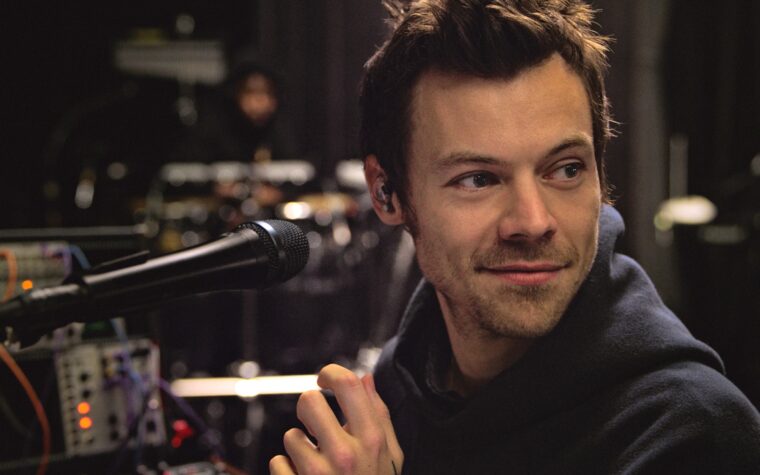 Le show de lancement de l'album « One Night In Manchester » de Harry Styles arrive sur Netflix Le show de lancement de l'album « One Night In Manchester » de Harry Styles arrive sur Netflix