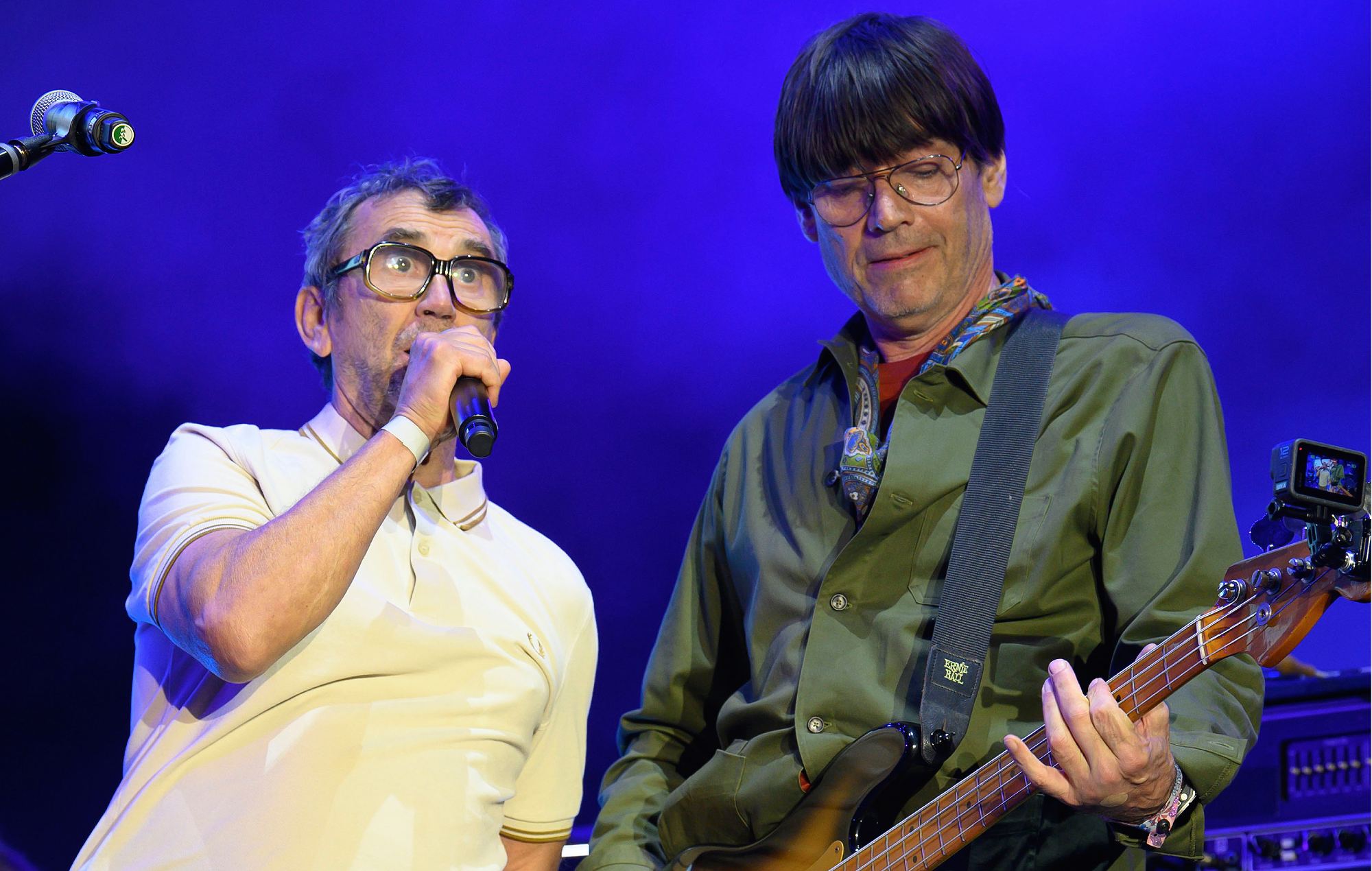Phil Daniels et Alex James de Blur au Big Feastival 2025 (Photo de Justin Goff Photos/Getty Images)