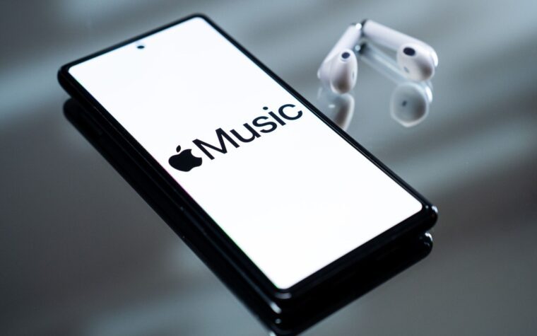 Apple Music vous dira si vous écoutez de la musique créée avec l'IA Apple Music vous dira si vous écoutez de la musique créée avec l'IA