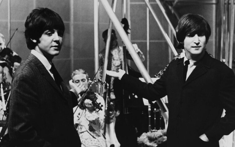 Paul McCartney dit qu'il a ravivé son amitié avec John Lennon à propos de son rôle parental et de la cuisson du pain avant sa mort Paul McCartney dit qu'il a ravivé son amitié avec John Lennon à propos de son rôle parental et de la cuisson du pain avant sa mort