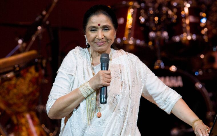 Asha Bhosle, chanteuse emblématique de Bollywood, est décédée à l'âge de 92 ans Asha Bhosle, chanteuse emblématique de Bollywood, est décédée à l'âge de 92 ans