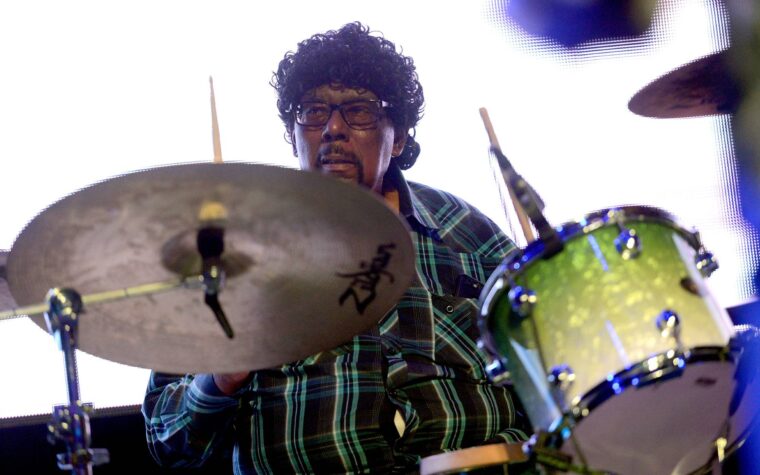 James Gadson, batteur de Diana Ross, Marvin Gaye et Bill Withers, est décédé à l'âge de 86 ans James Gadson, batteur de Diana Ross, Marvin Gaye et Bill Withers, est décédé à l'âge de 86 ans