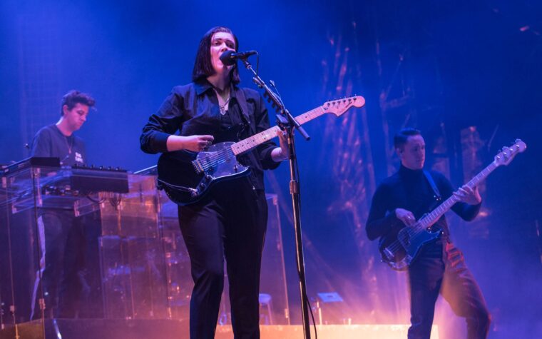 Les xx jouent le premier de trois concerts à guichets fermés à Mexico – leur premier en huit ans Les xx jouent le premier de trois concerts à guichets fermés à Mexico – leur premier en huit ans