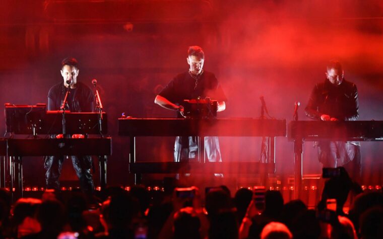 Nine Inch Nails annonce un nouvel album collaboratif avec Boys Noize Nine Inch Nails annonce un nouvel album collaboratif avec Boys Noize