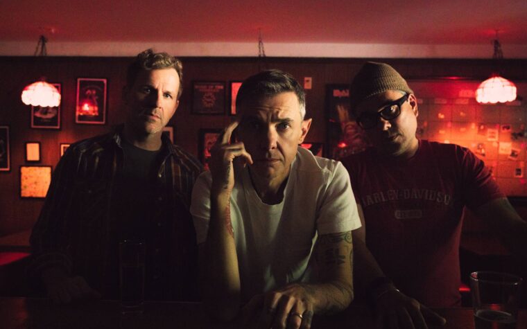 Sparta annonce une tournée au Royaume-Uni et en Europe en 2026 pour célébrer le nouvel album « Cut A Silhouette » Sparta annonce une tournée au Royaume-Uni et en Europe en 2026 pour célébrer le nouvel album « Cut A Silhouette »