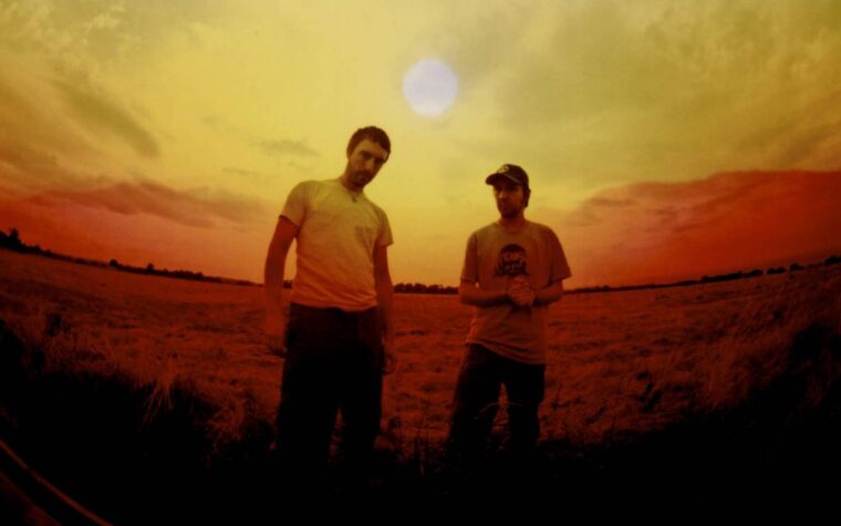 Boards Of Canada sort une double face A trippante, « Introit » et « Prophecy At 1420 MHz » Boards Of Canada sort une double face A trippante, « Introit » et « Prophecy At 1420 MHz »