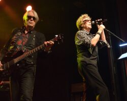 Les Psychedelic Furs annulent leurs prochaines tournées nord-américaines en raison d'un « grave problème médical »