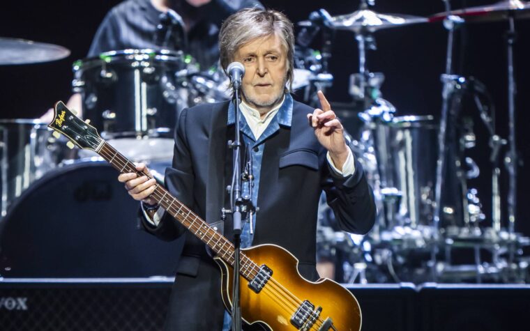 « SNL » partage les performances post-génériques de « Help ! » de Paul McCartney et « Drive My Car » avec Will Ferrell sur cowbell « SNL » partage les performances post-génériques de « Help ! » de Paul McCartney et « Drive My Car » avec Will Ferrell sur cowbell