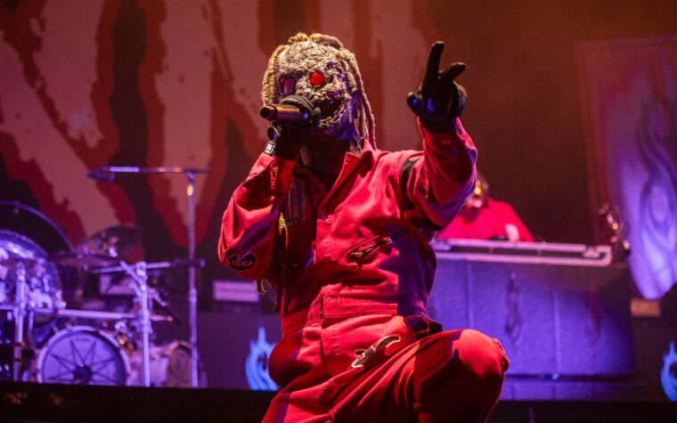 Sortie complète annoncée pour « Look Outside Your Window » de Slipknot Sortie complète annoncée pour « Look Outside Your Window » de Slipknot