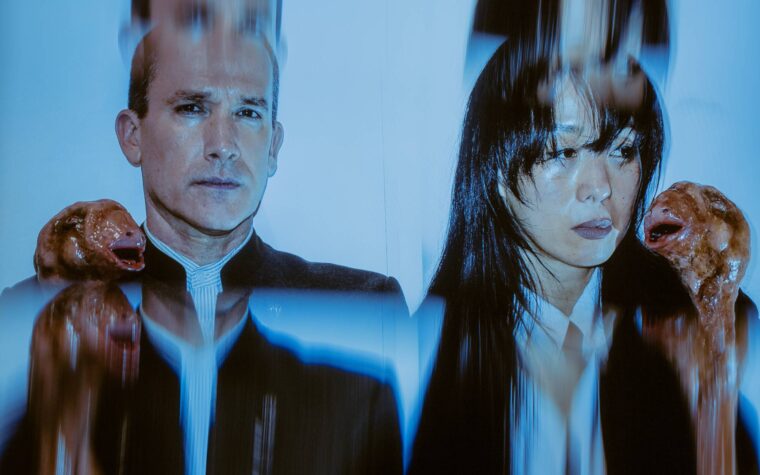 Xiu Xiu annonce un nouvel album inspiré de David Lynch, « Eraserhead Xiu Xiu », avec une reprise étrange de « In Heaven » Xiu Xiu annonce un nouvel album inspiré de David Lynch, « Eraserhead Xiu Xiu », avec une reprise étrange de « In Heaven »