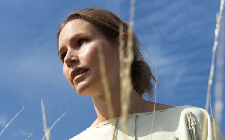 Nina Persson des Cardigans parle de la nostalgie des années 90, de la vie éternelle de « Lovefool » et des chances de sortie de nouveau matériel Nina Persson des Cardigans parle de la nostalgie des années 90, de la vie éternelle de « Lovefool » et des chances de sortie de nouveau matériel