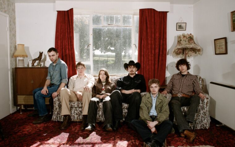 Fat Dog annonce le nouvel album « Cancel Me (I'm Tired) » et partage la chanson titre propulsive Fat Dog annonce le nouvel album « Cancel Me (I'm Tired) » et partage la chanson titre propulsive