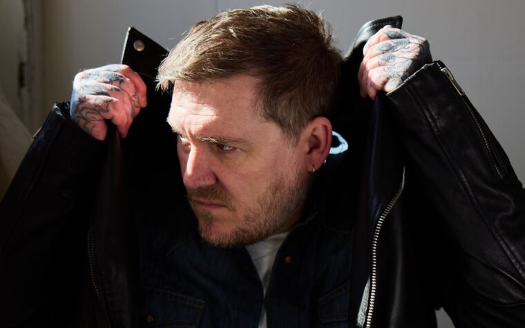 Brian Fallon & The Painkillers annoncent une énorme tournée 2026 au Royaume-Uni, en Europe et en Amérique du Nord Brian Fallon & The Painkillers annoncent une énorme tournée 2026 au Royaume-Uni, en Europe et en Amérique du Nord