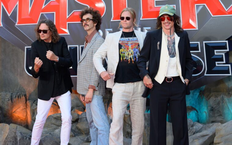 Découvrez la chanson thème des années 80 de The Darkness pour le nouveau film « Les Maîtres de l'Univers » Découvrez la chanson thème des années 80 de The Darkness pour le nouveau film « Les Maîtres de l'Univers »