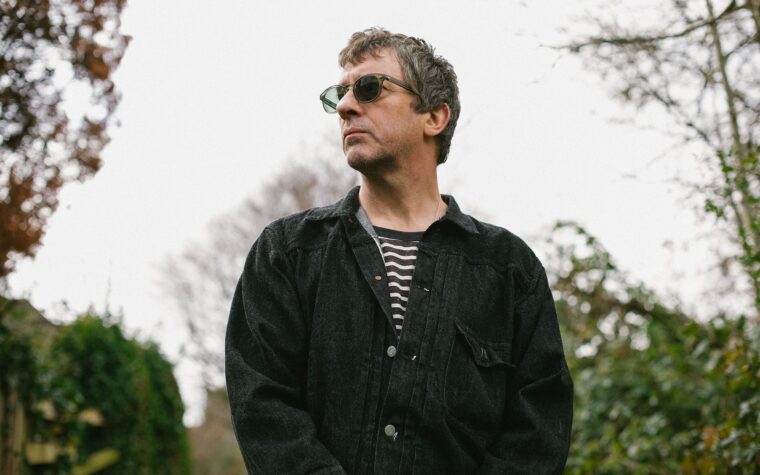 Graham Coxon – Critique de l'album 'Castle Park' : un trésor pop des années 60 Graham Coxon – Critique de l'album 'Castle Park' : un trésor pop des années 60