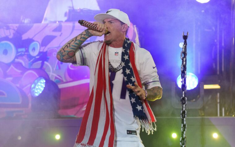 Le spectacle de Vanilla Ice au salon troublé Freedom 250 de Donald Trump a plu à la dernière minute Le spectacle de Vanilla Ice au salon troublé Freedom 250 de Donald Trump a plu à la dernière minute