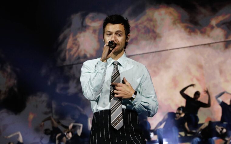 Le stade de Wembley confirme le changement de règle pour le concert de Harry Styles pendant la canicule Le stade de Wembley confirme le changement de règle pour le concert de Harry Styles pendant la canicule