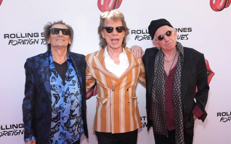 Les Rolling Stones annoncent un nouveau podcast officiel « Speaking In Tongues » avec Robert Smith de The Cure, Andrew Watt et plus Les Rolling Stones annoncent un nouveau podcast officiel « Speaking In Tongues » avec Robert Smith de The Cure, Andrew Watt et plus