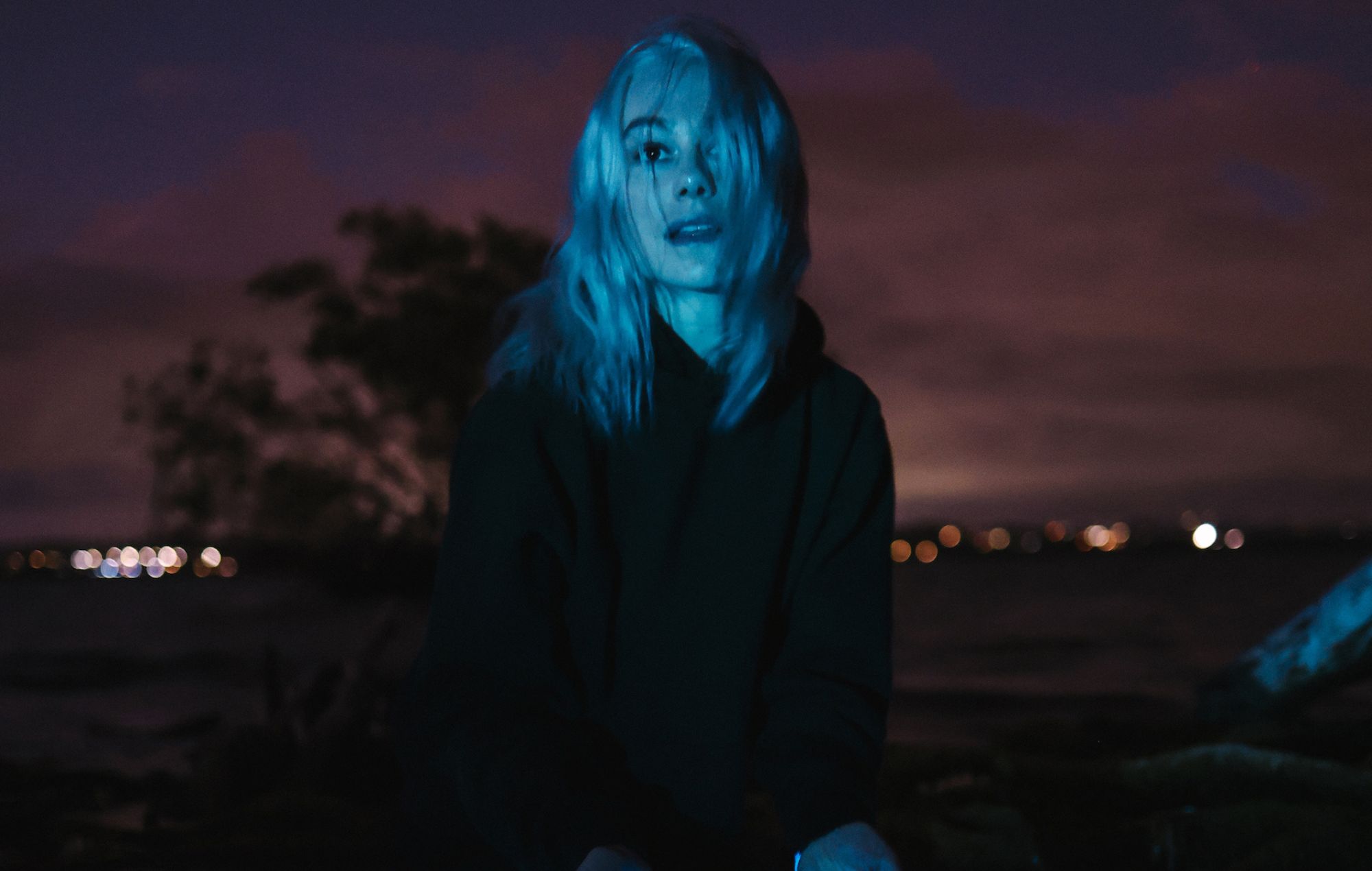 Phoebe Bridgers. Photo par Olof Grind