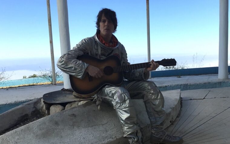 Spiritualized annonce la tournée britannique 'Acoustic Mainlines' en 2026 Spiritualized annonce la tournée britannique 'Acoustic Mainlines' en 2026